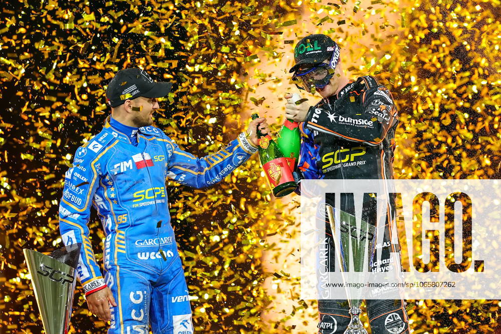WROCLAW (POLAND) - STADION OLIMPIJSKI, ZUZEL (SPEEDWAY), INDYWIDUALNE MISTRZOSTWA SWIATA (FIM SPEEDWAY World Championship, WM, Weltmeisterschaft GRAND PRIX 2025) - DEWALT FIM SPEEDWAY GRAND PRIX OF POLAND - WROCLAW NZ BARTOSZ ZMARZLIK I BRADY KURTZ FOTO PAWEL WILCZYNSKI CYFRASPORT NEWSPIX.PL --- newspix.pl POLAND OUT!