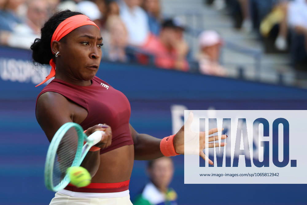 COCO GAUFF of USA during the match against M. Frech in the third round of US Open 2025 at the USTA Billie Jean King National Tennis Center. Queens, New York City. Gauff won 6:3, 6:1. New York City United States - ZUMAc278 20250830_zsp_c278_008