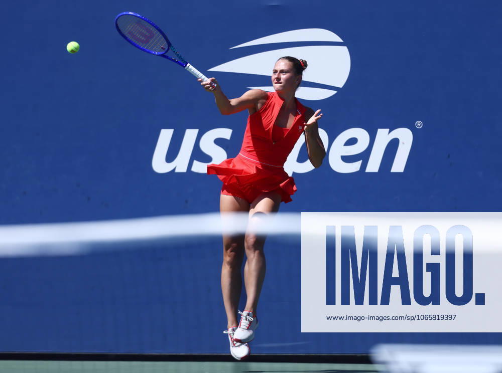 2025 US Open Tennis Championships, Day Seven, Billy Jean-King Tennis Centre, Flushing Meadows, New York, USA, 30 08 2025 Marta Kostyuk (UKR) in action during her third round match against Diane Parry (FRA) in the 2025 US Open at Flushing Meadows New York Billy Jean King Tennis Centre, Flushing Meadows New York USA