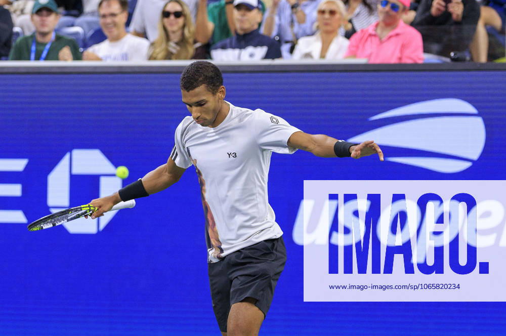 Felix Auger-Aliassime celebrates after winning his match against Alexander Zverev on Day 7 of the 2025 US Open at USTA Billie Jean King National Tennis Center on Saturday August 30, 2025 in the Flushing neighborhood of the Queens borough of New York City. JAVIER ROJAS PI Flushing Meadows USA - ZUMAp124 20250830_zaa_p124_151