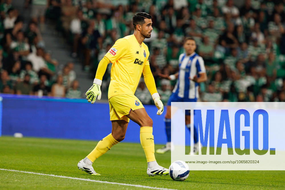 Diogo Costa seen during Liga Portugal game between teams of Sporting CP and FC Porto (Maciej Rogowski Ball Raw Images) Lisbon Estadio Jose Alvalade Portugal