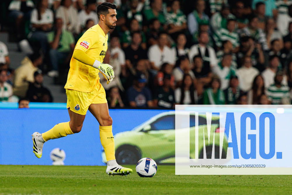 Diogo Costa seen during Liga Portugal game between teams of Sporting CP and FC Porto (Maciej Rogowski Ball Raw Images) Lisbon Estadio Jose Alvalade Portugal