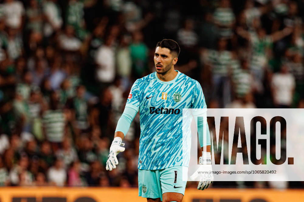 Diogo Costa seen during Liga Portugal game between teams of Sporting CP and FC Porto (Maciej Rogowski Ball Raw Images) Lisbon Estadio Jose Alvalade Portugal