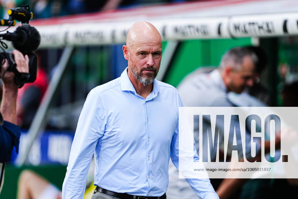 Erik ten Hag Bayer 04 Leverkusen, Coach GER, SV Werder Bremen vs Bayer 04 Leverkusen, Football, Bundesliga, Matchday 2, Season 2025 2026, 30 08 2025 DFL REGULATIONS PROHIBIT ANY USE OF PHOTOGRAPHS AS IMAGE SEQUENCES AND OR QUASI VIDEO GER, SV Werder Bremen vs Bayer 04 Leverkusen, Football, Bundesliga, Matchday 2, Season 2025 2026, 30 08 2025 Bremen
