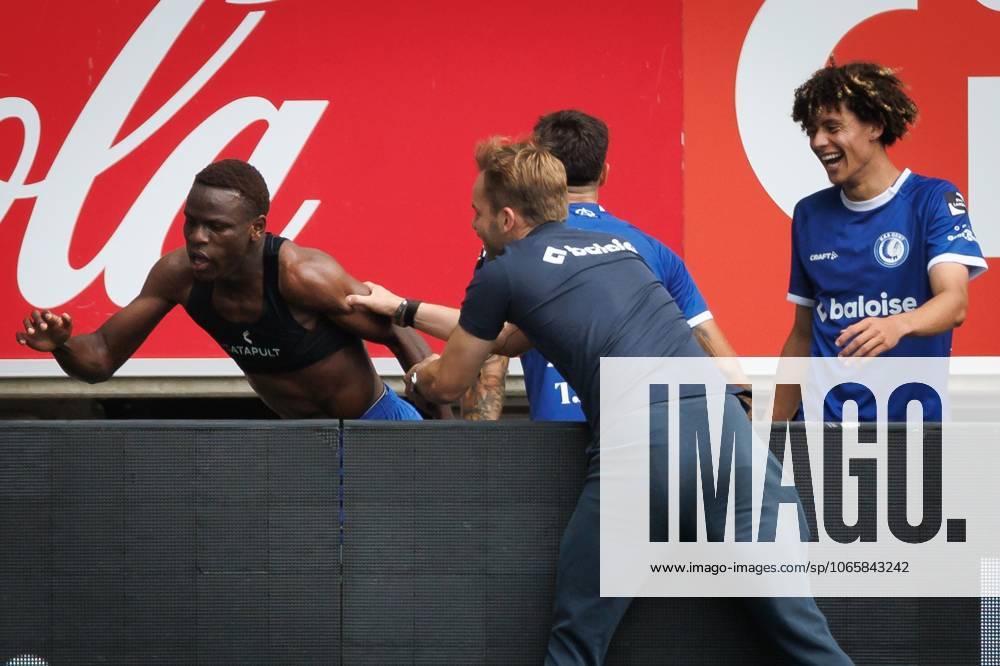 Gent s Hyllarion Goore celebrates after scoring during a soccer match between KAA Gent and CLub Brugge, Sunday 31 August 2025 in Gent, on day 6 of the 2025-2026 Jupiler Pro League first division of the Belgian championship. KURTxDESPLENTER x132940629x