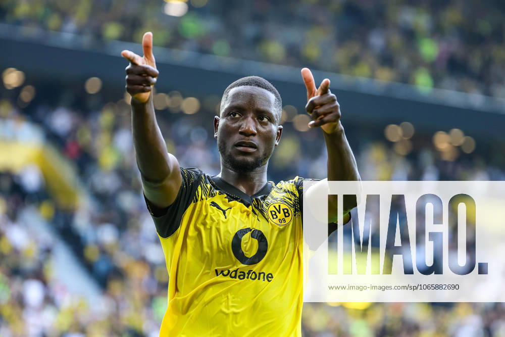 1 Bundesliga Borussia Dortmund 1 FC Union Berlin on 31 08 2025 at Signal Iduna Park in Dortmund Cheering, goal celebration, goal scorer, goal scorer Serhou Guirassy Dortmund 9 cheers after his goal to make it 1 - 0 MH