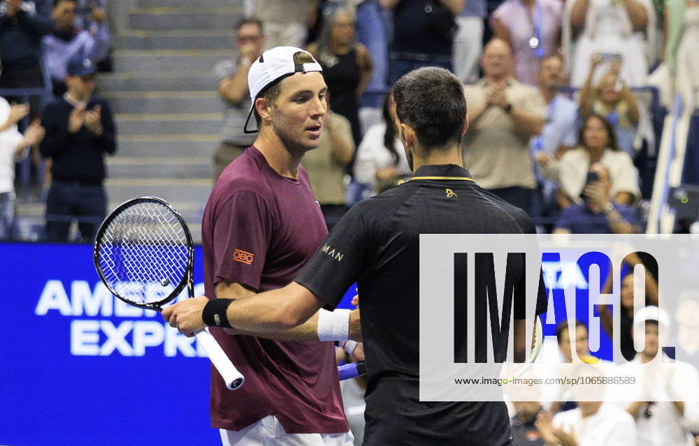Novak Djokovic shakes hands with Jan-Lennard Struff after winning his match on Day 8 of the 2025 US Open at USTA Billie Jean King National Tennis Center on Sunday August 31, 2025 in the Flushing neighborhood of the Queens borough of New York City. JAVIER ROJAS PI Flushing Meadows USA - ZUMAp124 20250831_zaa_p124_175