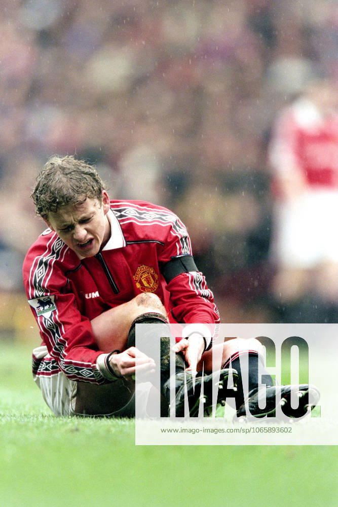 Football, Premier League, Manchester United Chelsea, 0 0 Ole Gunnar Solskjaer, Manchester United has taken a hit