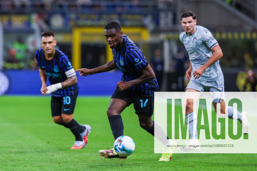 Ange-Yoan Bonny of FC Internazionale seen in action during Serie A 2025 26 football match between FC Internazionale and Udinese Calcio at San Siro Stadium