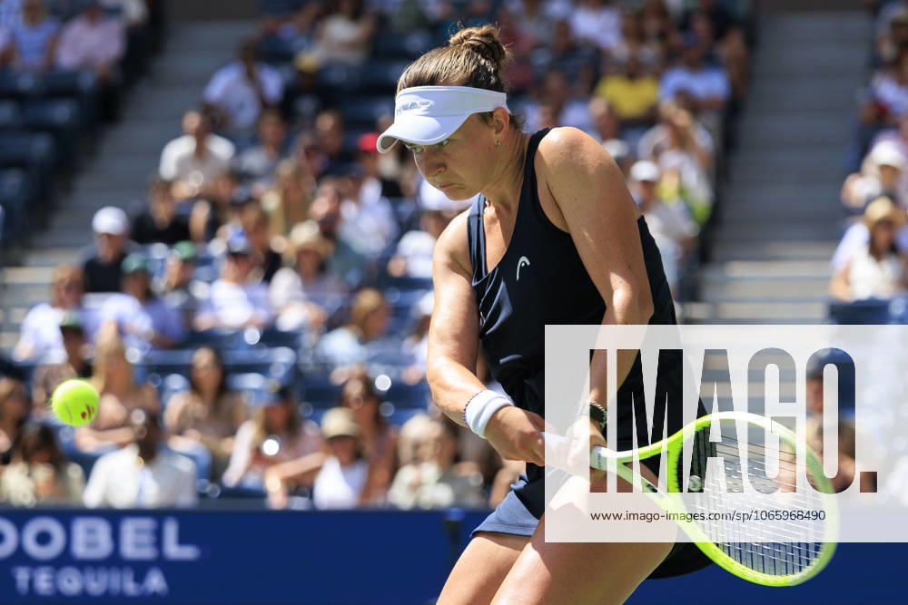 Barbora Krejcikova hits a double backhand return during a match against Jessica Pegula on Day 10 of the 2025 US Open at USTA Billie Jean King National Tennis Center on Tuesday September 2, 2025 in the Flushing neighborhood of the Queens borough of New York City. JAVIER ROJAS PI Flushing Meadows USA - ZUMAp124 20250902_zaa_p124_021