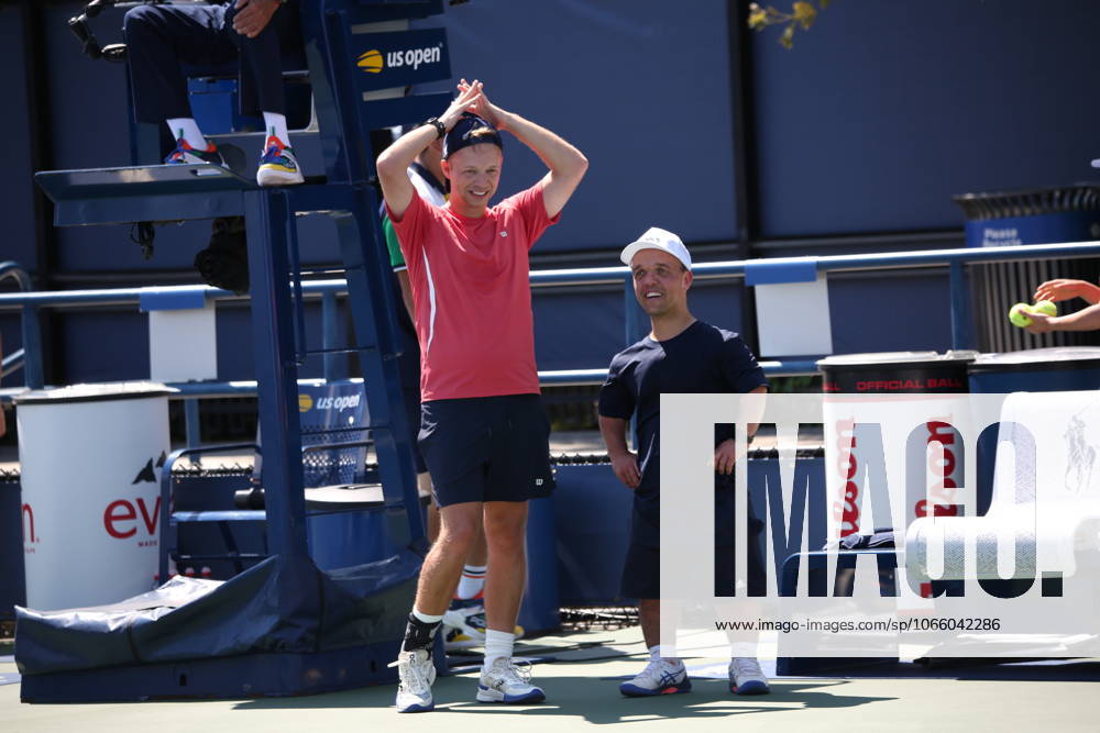 M. Groover vs l. Missen in para standing t2-4, 1st round at us open tennis 2025. (spo) m. Groover vs l. Missen in para standing t2-4, 1st round at us open tennis 2025. September 4, 2025, new york, usa : british m. Groover (in red shirt) vs australian l. Missen (in white cap with blue shirt) in para standing t2-4, 1st round of us open tennis 2025. Groover won the game. Para standing tennis is the format for people with physical impairments who want to play tennis without using a wheelchair. This includes, but not limited to, people with limb loss, limb deficiencies, cerebral palsy, acquired brain injuries or people of short stature amid the 145th us open, which is one of four annual grand slam tennis tournaments, held in late august and early september on hard courts at the usta billie jean king national tennis center in flushing meadows, queens, new york. The tournament features men s, women s, and mixed singles and doubles championships, plus wheelchair events. It is run by the united states tennis association (usta) and is the final major tournament of the year. This 2025 tournament is celebrating the 75th anniversary of althea gibson breaking the color barrier, which is being honored with a special theme and artwork for the event. Credit: niyi fote thenews2 (Foto: Niyi Fote Thenews2 imago images) SPO