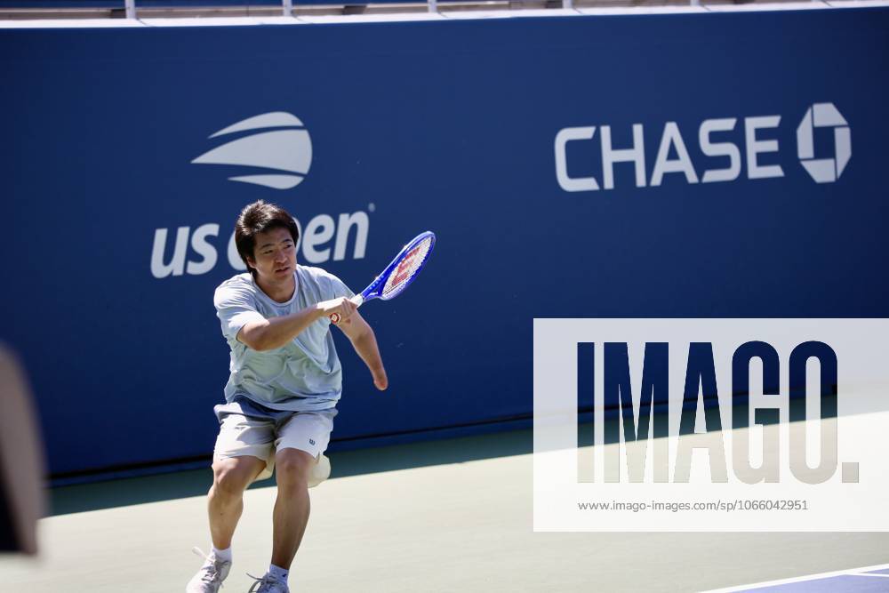 A hunt vs k. Takano in para standing t1, 1st round at us open tennis 2025. (spo) a hunt vs k. Takano in para standing t1, 1st round at us open tennis 2025. September 4, 2025, new york, usa : new zealander, a hunt (in navy blue shirt) vs japanese k. Takano (in light blue shirt ) in para standing t2-4, 1st round of us open tennis 2025. Para standing tennis is the format for people with physical impairments who want to play tennis without using a wheelchair. This includes, but not limited to, people with limb loss, limb deficiencies, cerebral palsy, acquired brain injuries or people of short stature amid the 145th us open, which is one of four annual grand slam tennis tournaments, held in late august and early september on hard courts at the usta billie jean king national tennis center in flushing meadows, queens, new york. The tournament features men s, women s, and mixed singles and doubles championships, plus wheelchair events. It is run by the united states tennis association (usta) and is the final major tournament of the year. This 2025 tournament is celebrating the 75th anniversary of althea gibson breaking the color barrier, which is being honored with a special theme and artwork for the event. Credit: niyi fote thenews2 (Foto: Niyi Fote Thenews2 imago images) SPO