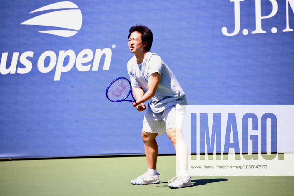 A hunt vs k. Takano in para standing t1, 1st round at us open tennis 2025. (spo) a hunt vs k. Takano in para standing t1, 1st round at us open tennis 2025. September 4, 2025, new york, usa : new zealander, a hunt (in navy blue shirt) vs japanese k. Takano (in light blue shirt ) in para standing t2-4, 1st round of us open tennis 2025. Para standing tennis is the format for people with physical impairments who want to play tennis without using a wheelchair. This includes, but not limited to, people with limb loss, limb deficiencies, cerebral palsy, acquired brain injuries or people of short stature amid the 145th us open, which is one of four annual grand slam tennis tournaments, held in late august and early september on hard courts at the usta billie jean king national tennis center in flushing meadows, queens, new york. The tournament features men s, women s, and mixed singles and doubles championships, plus wheelchair events. It is run by the united states tennis association (usta) and is the final major tournament of the year. This 2025 tournament is celebrating the 75th anniversary of althea gibson breaking the color barrier, which is being honored with a special theme and artwork for the event. Credit: niyi fote thenews2 (Foto: Niyi Fote Thenews2 imago images) SPO