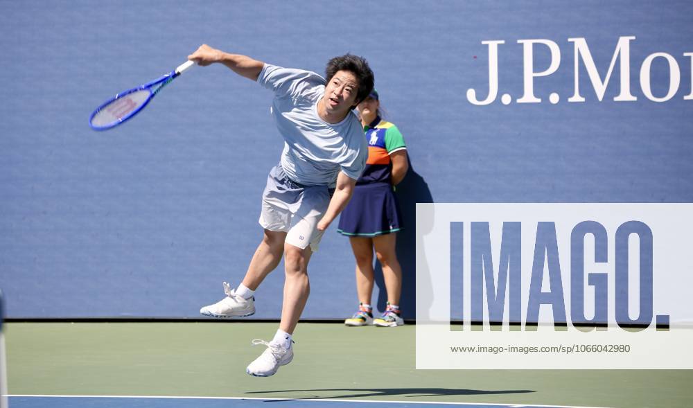 A hunt vs k. Takano in para standing t1, 1st round at us open tennis 2025. (spo) a hunt vs k. Takano in para standing t1, 1st round at us open tennis 2025. September 4, 2025, new york, usa : new zealander, a hunt (in navy blue shirt) vs japanese k. Takano (in light blue shirt ) in para standing t2-4, 1st round of us open tennis 2025. Para standing tennis is the format for people with physical impairments who want to play tennis without using a wheelchair. This includes, but not limited to, people with limb loss, limb deficiencies, cerebral palsy, acquired brain injuries or people of short stature amid the 145th us open, which is one of four annual grand slam tennis tournaments, held in late august and early september on hard courts at the usta billie jean king national tennis center in flushing meadows, queens, new york. The tournament features men s, women s, and mixed singles and doubles championships, plus wheelchair events. It is run by the united states tennis association (usta) and is the final major tournament of the year. This 2025 tournament is celebrating the 75th anniversary of althea gibson breaking the color barrier, which is being honored with a special theme and artwork for the event. Credit: niyi fote thenews2 (Foto: Niyi Fote Thenews2 imago images) SPO