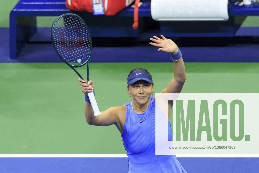 Amanda Anisimova celebrates after winning her semifinal match against Naomi Osaka on Day 12 of the 2025 US Open at USTA Billie Jean King National Tennis Center on Friday September 5, 2025 in the Flushing neighborhood of the Queens borough of New York City. JAVIER ROJAS PI Flushing Meadows USA - ZUMAp124 20250905_zaa_p124_011