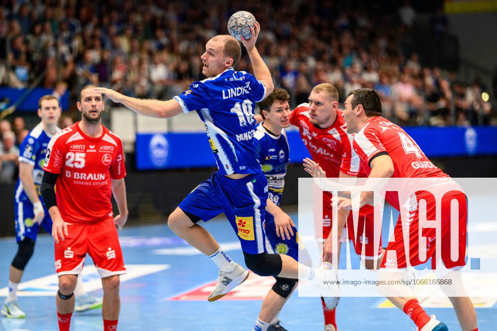 Fynn, Hangstein Back court left, ThSV Eisenach, 10 , Nikolaj, Isaias, Guardiola Villaplana Back court right, MT Melsungen, 40 , Dainis, Kristopans Back court right, MT Melsungen, 10 , 99, Olle, Forsell Schefvert Back court center, MT Melsungen, 25 GER, Thuringia, ThSV Eisenach vs MT Melsungen, 1 Daikin Handballbundesliga, Handball, Matchday 3, Season 2025 2026, 07 09 2025 GER, Thuringia, ThSV Eisenach vs MT Melsungen, 1 Daikin Handballbundesliga, Handball, Matchday 3, Season 2025 2026, 07 09 2025 Eisenach