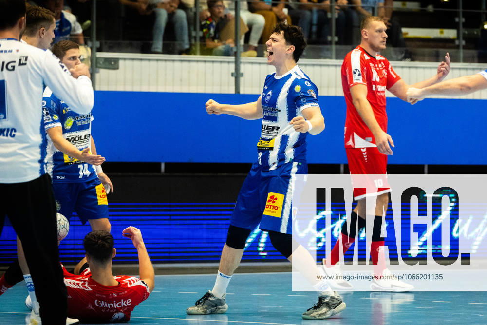 , 1 Handball Bundesliga THSV Eisenach vs MT Melsungen In the picture Tillmann Leu Eisenach cheering