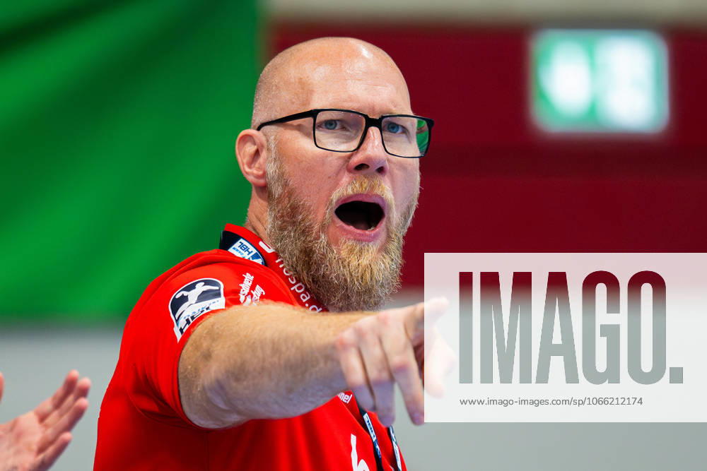 Handball, 2025 2026, 1 Bundesliga, Matchday 3, GWD Minden SG Flensburg Handewitt Ales Pajovic Coach Flensburg