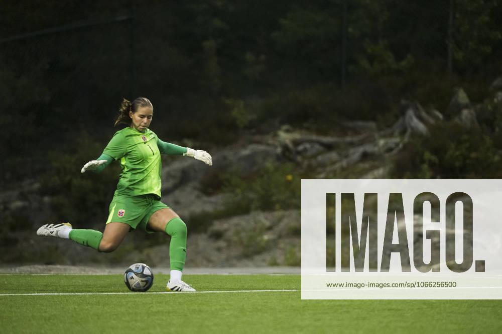 Norways goalkeeper Erla Braathen during the F16 national football match between Sweden and Norway on September 10, 2025 in Örnsköldsvik