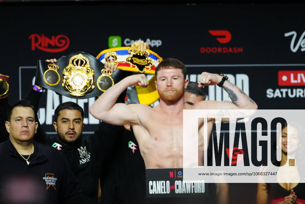 Las Vegas, Nv, Las Vegas, Nv, United States: Saul Canelo Alvarez steps on the scale at T-Mobile Arena for Canelo vs Crawford on September 12, 2025 in Las Vegas, NV, United States. ( PxImages) Las Vegas, Nv United States - ZUMAp175 20250912_zsa_p175_077