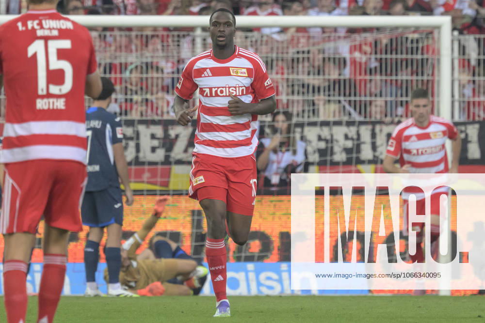 In the picture v l goal, hit, jubilation, goal celebration, joy, enthusiasm, celebrates, after 1 2, Ilyas Ansah 1 FC Union , GER, Berlin, 1 FC Union Berlin vs TSG Hoffenheim, 1 Bundesliga, football, DFB, season 2025 2026, Alte Foersterei, matchday, DFB DFL REGULATIONS PROHIBIT ANY USE OF PHOTOGRAPHS AS IMAGE SEQUENCES AND OR QUASI VIDEO, 13 09 25,