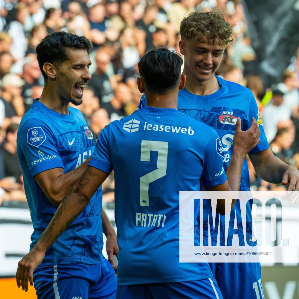 , Stadium Asito , season 2025 2026 , Dutch Eredivisie football , match between Heracles Almelo and AZ , picture shows AZ player Alexandre Penetra AZ player Sven Mijnans AZ player Weslley Patati celebration 0-1 Heracles - AZ x31016247x