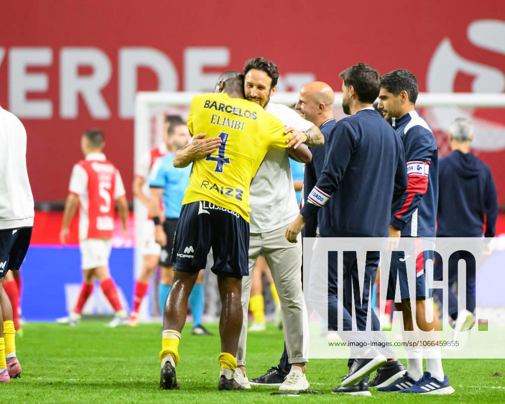 CESAR PEIXOTO head coach of Gil Vicente FC seen celebrating during the Liga Portugal Betclic 2025 26 match between SC Braga and Gil Vicente FC, on September 14, 2025 at Estadio Municipal de Braga, Braga, Portugal Braga Portugal - ZUMAl192 20250914_zsp_l192_073