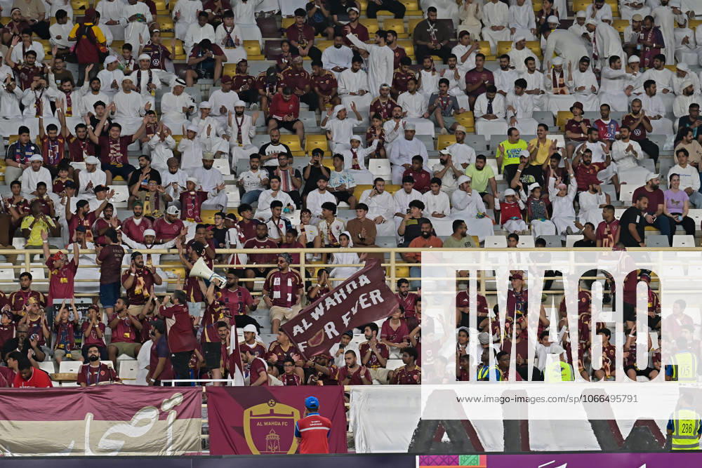 Al-Ittihad v Al-Wehda - AFC Champions League ABU DHABI, UNITED ARAB EMIRATES - SEPTEMBER 15: Fans cheer on their teams from the stands during the Asian Champions League (AFC) match between Al-Ittihad and Al-Wehda at the Al Nahyan Stadium in Abu Dhabi, United Arab Emirates, on September 15, 2025. Waleed Zein Anadolu Abu Dhabi United Arab Emirates. Editorial use only. Please get in touch for any other usage.