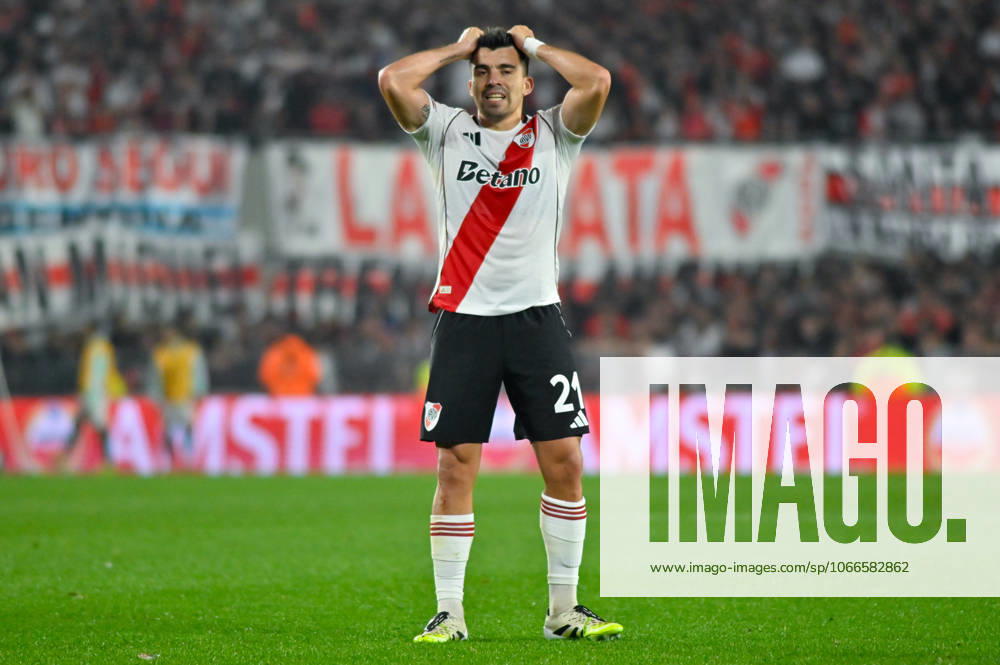 River Plate v Palmeiras - CONMEBOL Libertadores Marcos Acuna of River Plate reacts with disappointment during a quarterfinal match of the Copa Libertadores de America at the Estadio Mas Monumental Antonio V. Liberti in Buenos Aires, Argentina, on September 17, 2025. Ciudad Autonoma de Buenos Aires Argentina