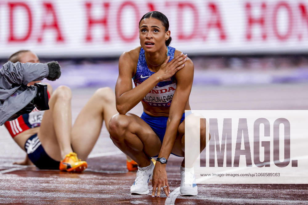Winner Sydney Mclaughlin Levrone of United States of America looks exhausted after competing in the Women s 400 Metres Final during World Athletics Championships Tokyo 2025 of the Day 6 at Japan National Stadium on September 18, 2025 in Tokyo, Japan Photo by Marcel ter Bals DeFodi Images