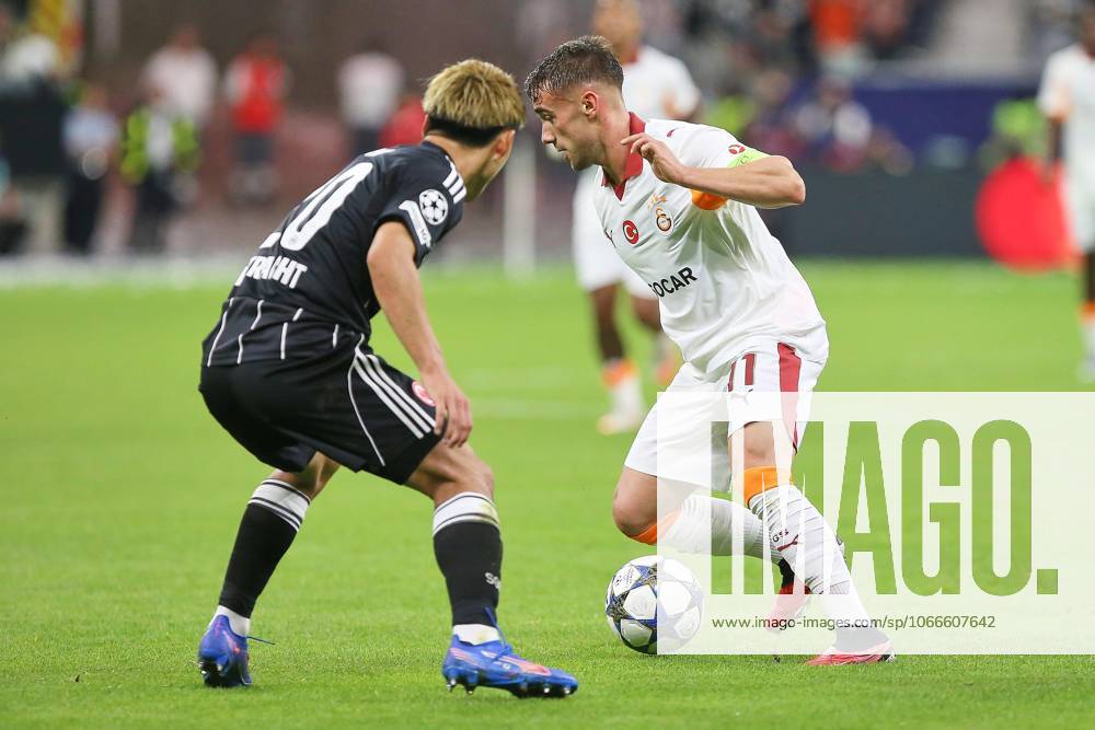 Waldstadion Deutsche Bank Park Champions League 2025 26 Eintracht Frankfurt Galatasaray Istanbul Ritsu Doan 20, Eintracht Frankfurt and Yunus Akgun 11, Galatasaray Istanbul