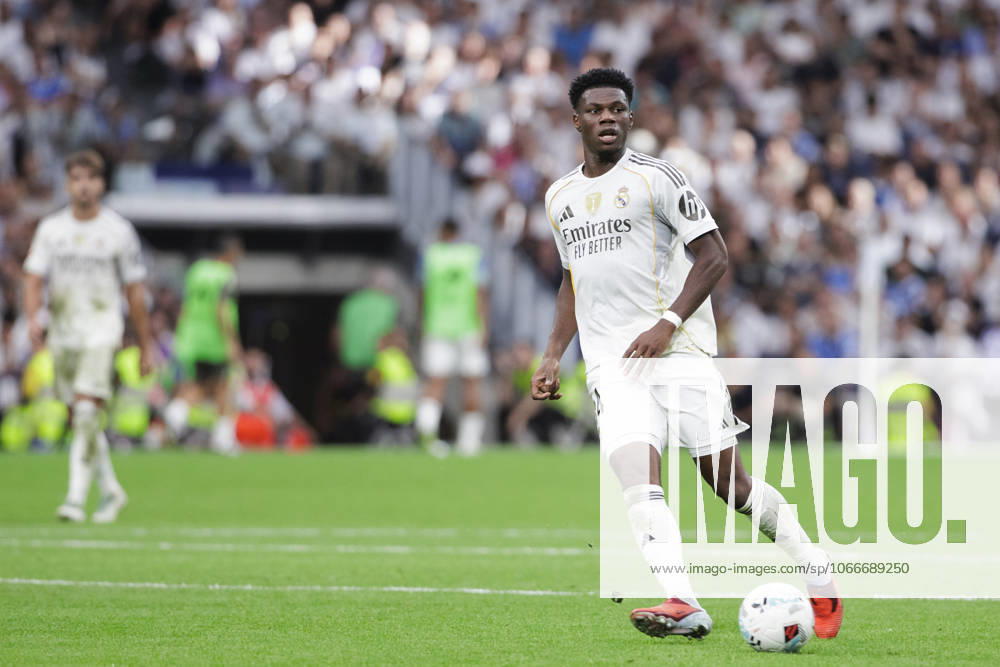 LA LIGA EA Sports - Real Madrid vs Espanyol MADRID, SPAIN - September 20: Aurelien Tchouameni of Real Madrid in action during the La Liga 2025 26 match between Real Madrid and Espanyol at Santiago Bernabeu Stadium. (Photo by Guillermo Martinez) Madrid Santiago Bernabeu Stadium Spain