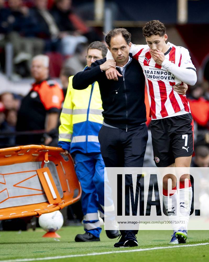 EINDHOVEN - Ruben van Bommel of PSV Eindhoven during the Dutch Eredivisie match between PSV Eindhoven and Ajax at the Phillips Stadium on September 21, 2025, in Eindhoven, Netherlands. ANP KOEN VAN WEEL Eredivisie 2025 26 ANPxSportx IVx 537078851 originalFilename: 537078851