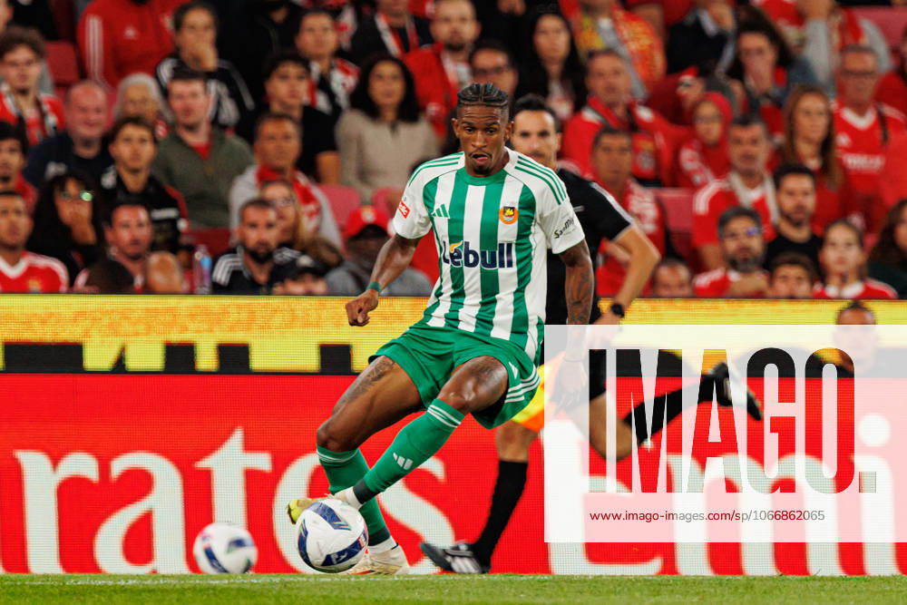 Andre Luiz seen during Liga Portugal game between SL Benfica and Rio Ave FC (Ball Raw Images Maciej Rogowski) Lisbon Estadio Da Luz Portugal