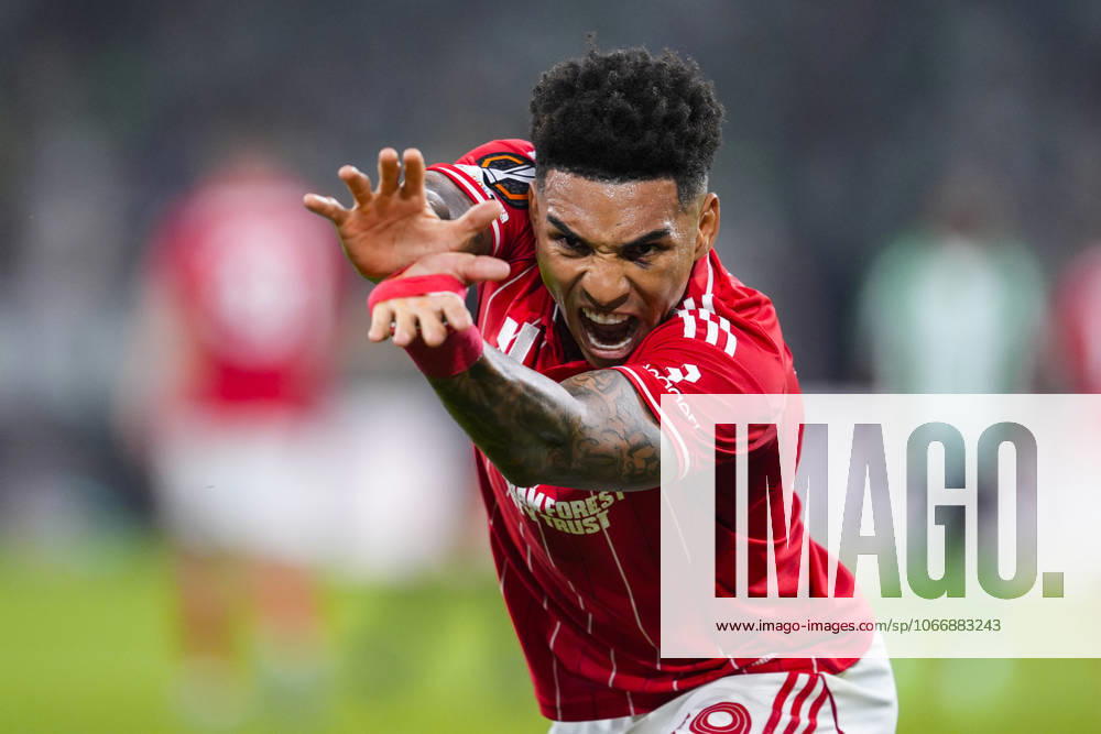 KW 39 September 24, 2025, Sevilla, Sevilla, SPAIN: Igor Jesus of Nottingham Forest FC celebrates a goal during the UEFA Europa League, football match played between Real Betis and Nottingham Forest at La Cartuja stadium on September 24, 2025, in Sevilla, Spain. Sevilla SPAIN - ZUMAa181 20250924_zaa_a181_167