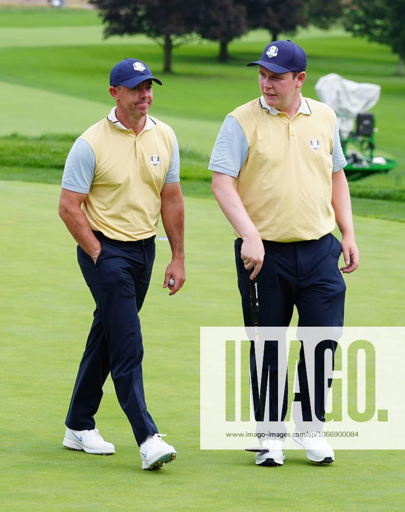 GOLF - Ryder Cup 2025 FARMINGDALE,NEW YORK,USA,24.SEP.25 - GOLF - Ryder Cup 2025, Bethpage Black Course, preview, practice round. Image shows Rory McIlroy (NIR EUR) and Robert MacIntyre (SCO EUR). GEPAxpictures Spurlock