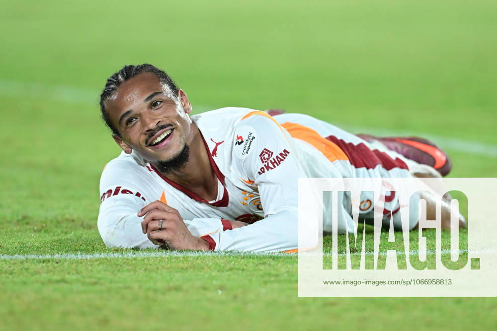 Corendon Alanyaspor v Galatasaray - Turkish Super Lig ANTALYA, TURKIYE - SEPTEMBER 26: Leroy Sane of Galatasaray gestures during the Turkish Super Lig week 7 football match between Corendon Alanyaspor and Galatasaray at Alanya Oba Stadium in Antalya, Turkiye on September 26, 2025. Orhan Cicek Anadolu Antalya Turkey. Editorial use only. Please get in touch for any other usage.