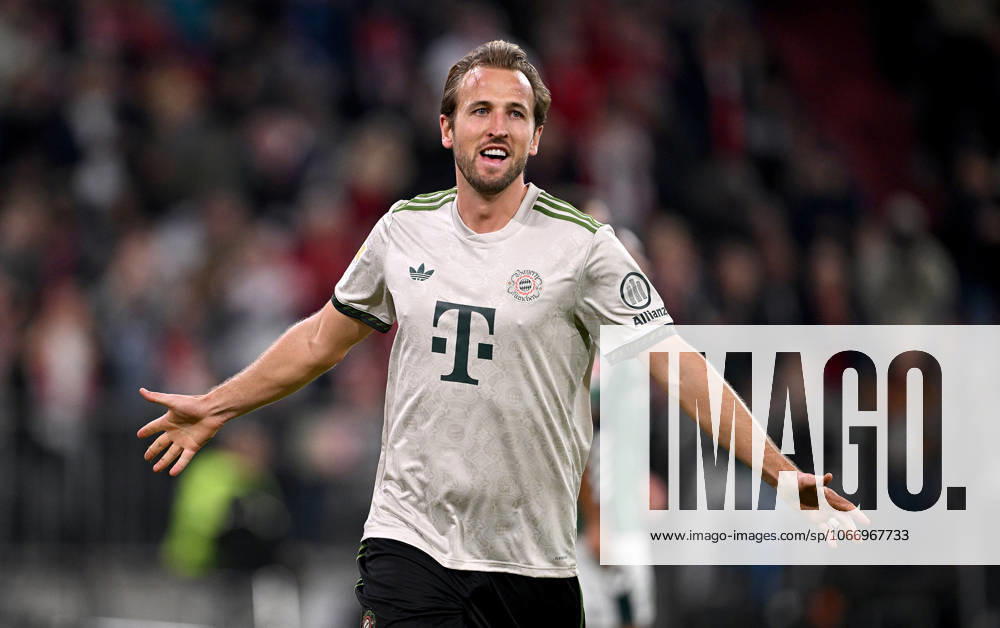 Soccer 1 Bundesliga Season 2025 2026 5 Matchday FC Bayern Muenchen SV Werder Bremen 26 09 2025 Cheering after the goal for 3 0, Harry Kane FC Bayern Muenchen