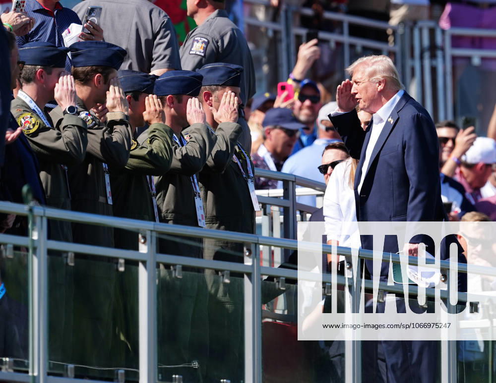 GOLF - Ryder Cup 2025 FARMINGDALE,NEW YORK,USA,26.SEP.25 - GOLF - Ryder Cup 2025, Bethpage Black Course. Image shows president Donald Trump (USA). GEPAxpictures Spurlock
