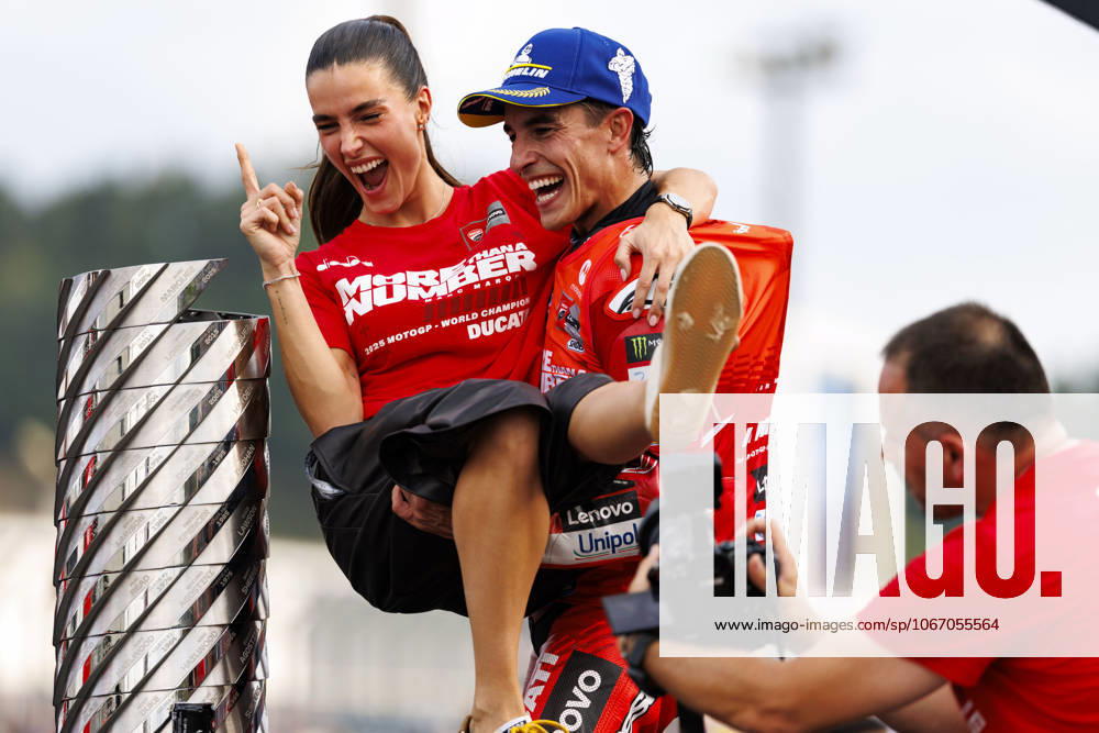 Motul Grand Prix celebrations World Championship, WM, Weltmeisterschaft in Motegi, Japan - 28 Sept 2025 Ducati Lenovo team rider Marc Marquez celebrates becoming world champion after the race during the 2025 Motul Grand Prix. Motegi Japan