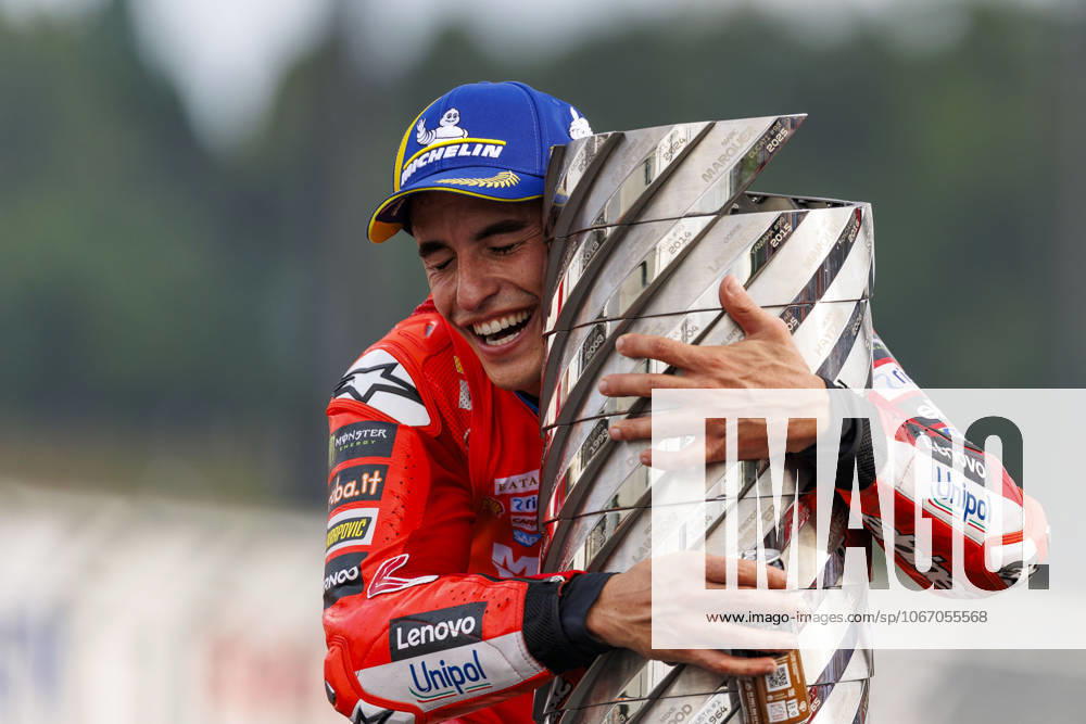 Motul Grand Prix celebrations World Championship, WM, Weltmeisterschaft in Motegi, Japan - 28 Sept 2025 Ducati Lenovo team rider Marc Marquez celebrates becoming world champion after the race during the 2025 Motul Grand Prix. Motegi Japan