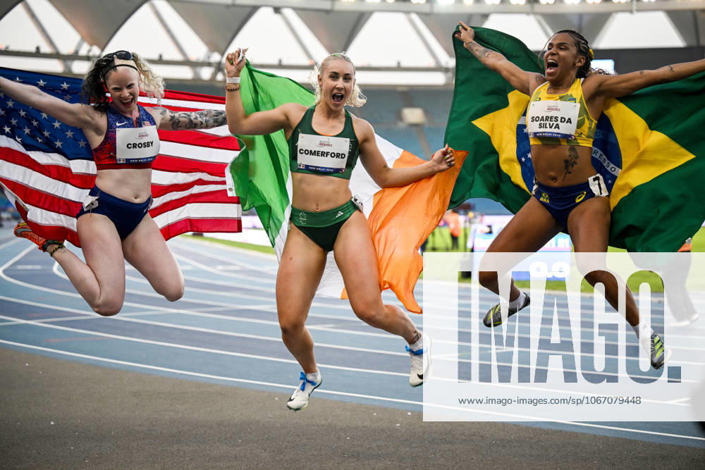2025 World Para Athletics Championships, Jawaharlal Nehru Stadium, New Delhi, India 28 9 2025 Womens 100m T13 Irelands Orla Comerford celebrates as she wins gold with United States Kym Crosby and Brazils Rayane Soares Da Silva Orla Comerford celebrates as she wins gold with Kym Crosby and Rayane Soares Da Silva 28 9 2025