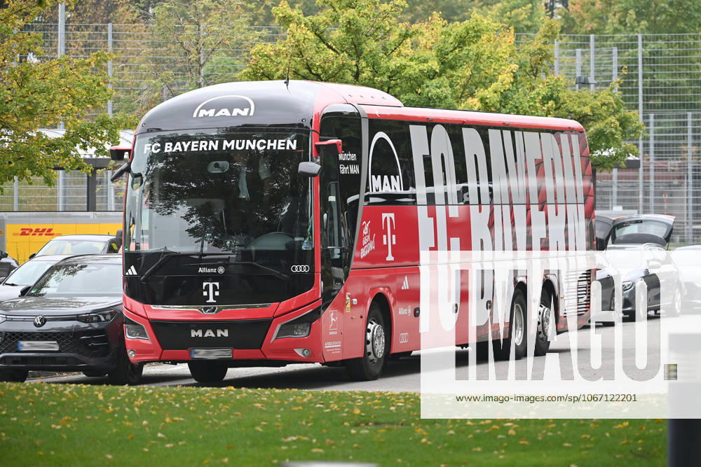 Team bus,Team bus,Bus,MAN Final training on 29 09 2025 Football Champions League,Season 2025 26 FC Pafos FC Bayern Muenchen