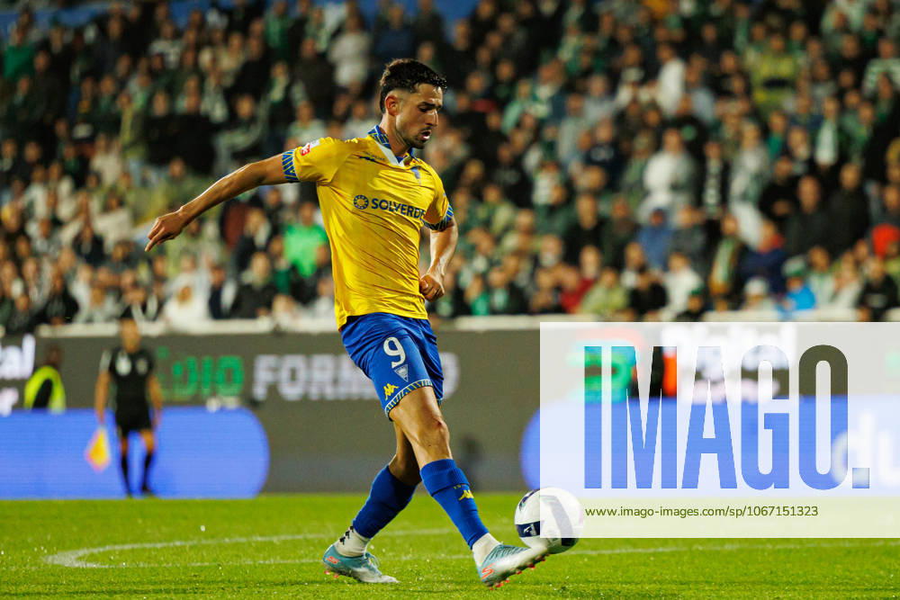 Alejandro Marques seen during Liga Portugal game between teams of GD Estoril Praia and Sporting CP at Estadio Antonio Coimbra da Mota (Maciej Rogowski Ball Raw Images) Estoril Estadio Antonio Coimbra da Mota Portugal