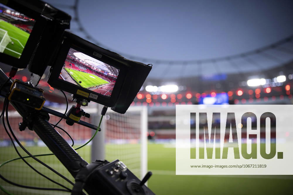 UEFA Champions League, Bayer 04 Leverkusen PSV Eindhoven 01 10 2025 The display of a TV camera shows the stadium Impressions UEFA Champions League, Bayer 04 Leverkusen PSV Eindhoven, match day 2 on 01 10 2025 at BayArena in Leverkusen