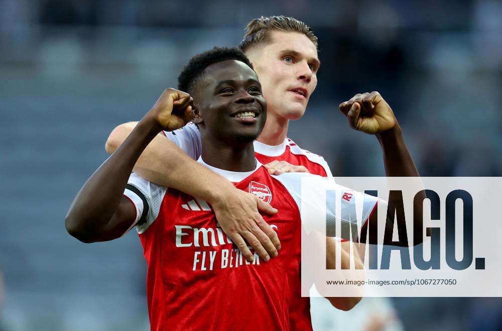Newcastle United v Arsenal - Premier League Bukayo Saka of Arsenal and Viktor Gyokeres of Arsenal celebrate after the Premier League match between Newcastle United and Arsenal at St James Park on September 28, 2025 in Newcastle upon Tyne, England. Newcastle upon Tyne St. James Park England United Kingdom