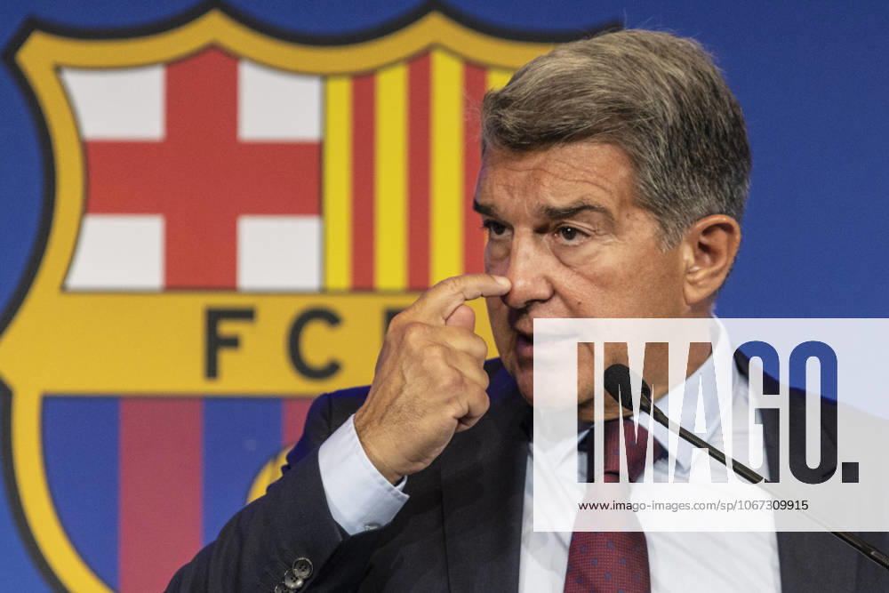 Joan Laporta s press conference, PK, Pressekonferenz BARCELONA, SPAIN - AUGUST 06: President of FC Barcelona, Barca Joan Laporta holds a press conference on ??the situation of the player Lionel Messi in Barcelona, Spain on August 06, 2021. Catalonia Spain. Editorial use only. Please get in touch for any other usage.