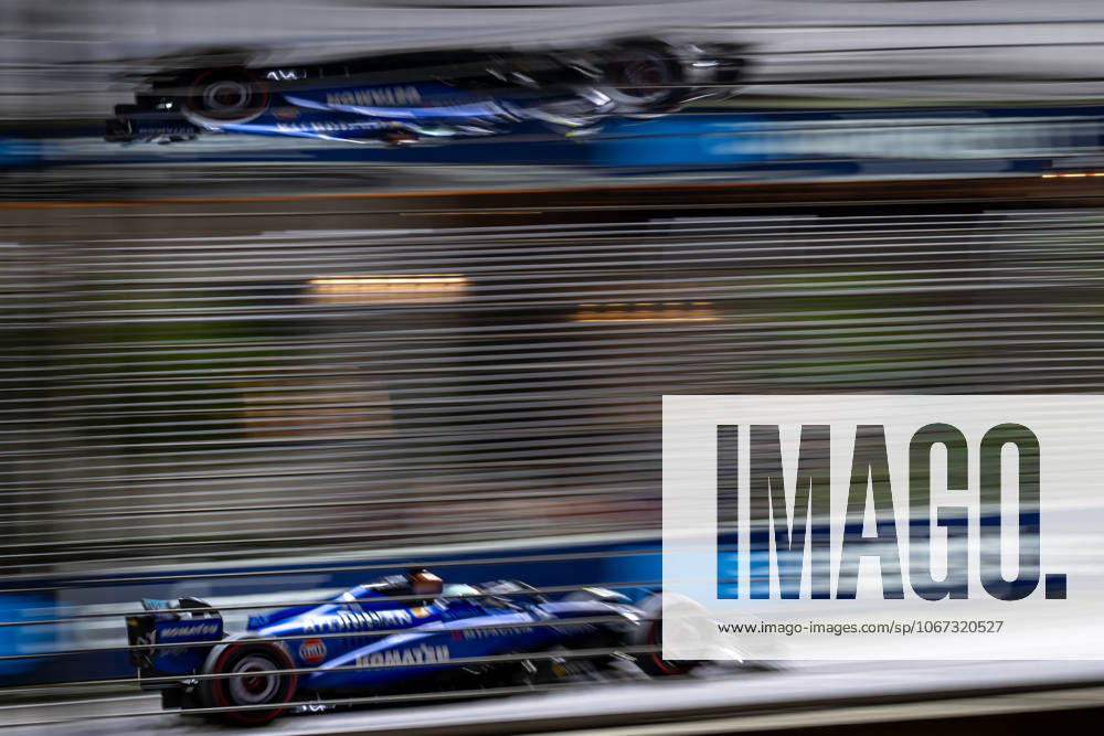 MARINA BAY, SINGAPORE: Alex Albon, racing for the Williams Racing team during the 2025 Formula 1 Singapore Grand Prix at the Marina Bay Street Circuit in Marina Bay, Singapore