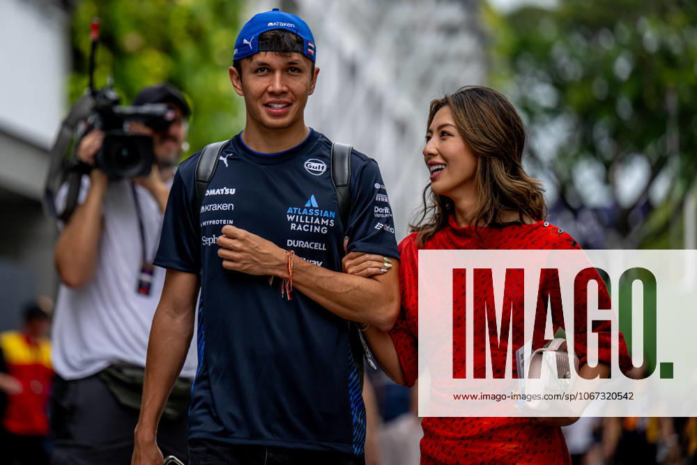 MARINA BAY, SINGAPORE: Alex Albon, racing for the Williams Racing team during the 2025 Formula 1 Singapore Grand Prix at the Marina Bay Street Circuit in Marina Bay, Singapore