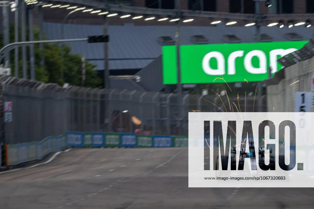 MARINA BAY, SINGAPORE: George Russell, racing for the Mercedes team during the 2025 Formula 1 Singapore Grand Prix at the Marina Bay Street Circuit in Marina Bay, Singapore